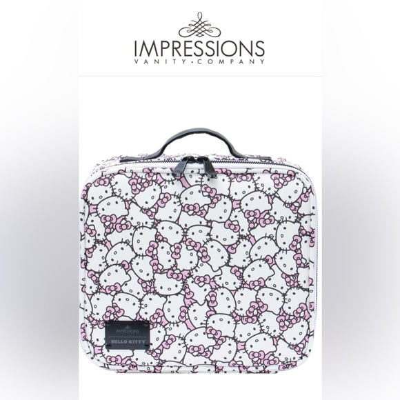 NWOT Impressions Vanity hello kitty cosmetic case - Picture 1 of 4